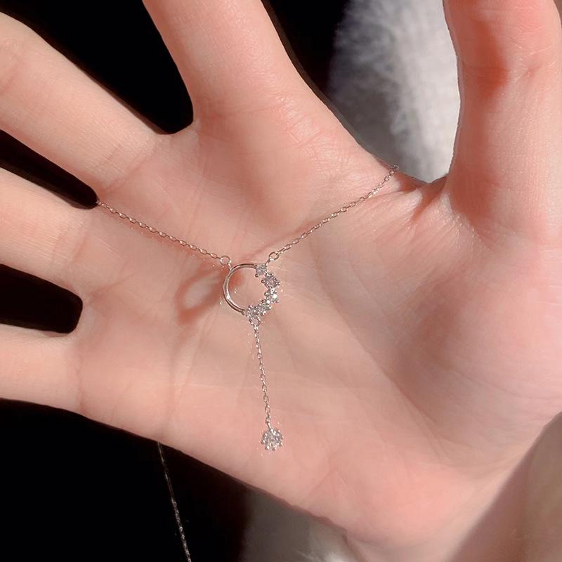 Circle Tassel Necklace Women's Light Luxury Niche Design Sense Geometric Zircon Clavicle Chain