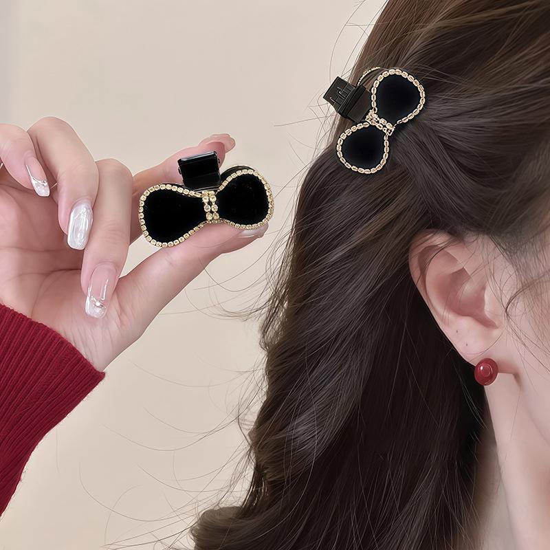 1/2Pcs Velvet Bow Small Hair Claw Sweet Princess Head Hair Clip Clamp Women Girls Forehead Bangs Side Clip Hairpin Shark Clip