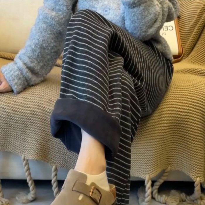 Women's High-Waist Retro Striped Velvet Wide-Leg Pants - Winter Warmth & Slim Fit