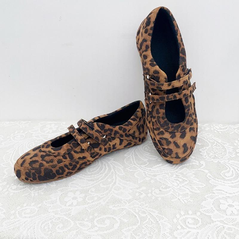 Women's Shoes Retro Red Mary Jane Shoes Women's Inner Height Increase Casual Ballet Shoes Flat Single Shoes Fashion