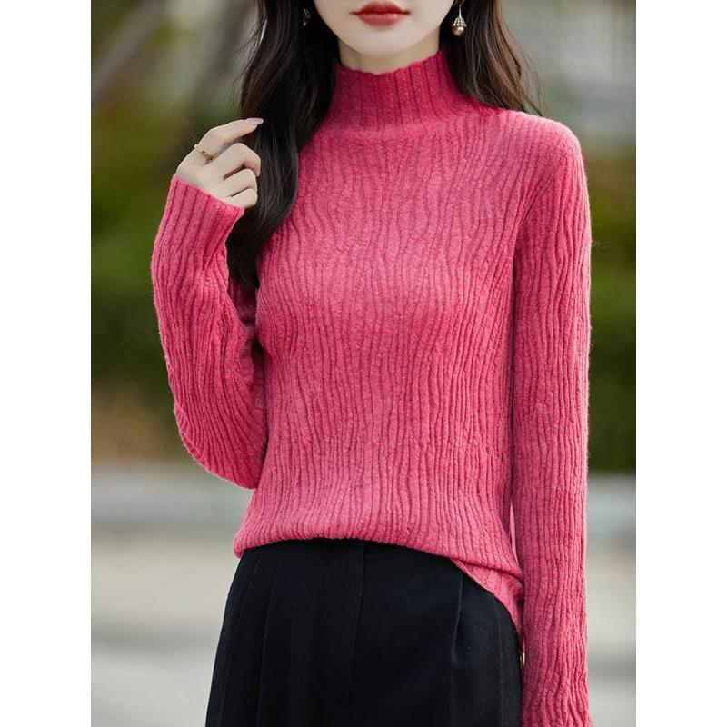 Autumn new long-sleeved round neck bottomed women's clothing thin pleated inside knitted sweater top supply
