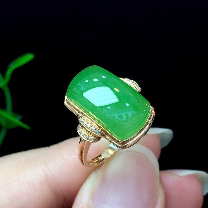 New in Natural Jade Chalcedony Ring Vintage Classic Green Square  Rings for Women Fashion Chinese Style Charm Banquet Jewelry