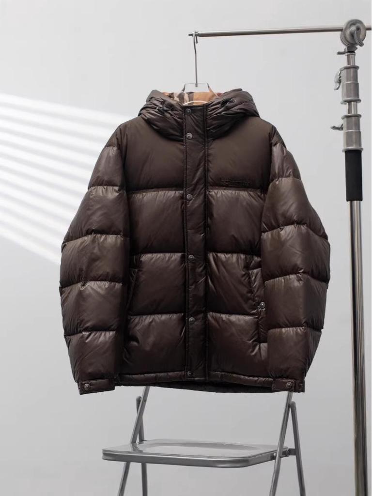 Authentische Balenciaga Gold Label Gänsedaunenjacke für Damen & Herren: Warm, Kälteschutz, Mit Kapuze, Partnerlook