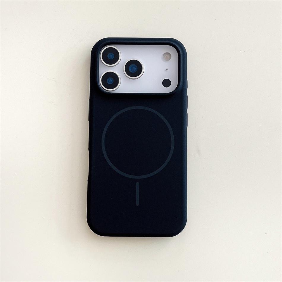 Luxury Skin Feel Magnetic Phone Case For iPhone 17Air 16 ProMax 15 14Plus 13 12 11 Wireless Charging Liquid Silicone Shockproof Cover Fundas