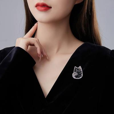 Women Brooch Sparkling Faux Crystal Decor Two-color Black Cat Design Lapel Pin Sweater Scarf Holder Jewelry Accessories