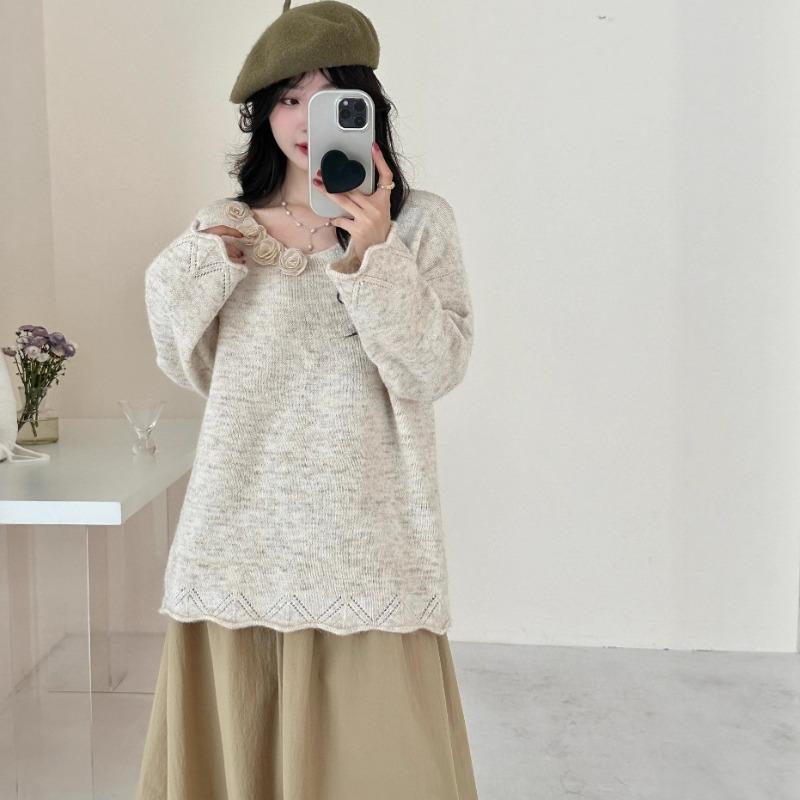 Early Autumn New Three-dimensional Flower Design Sweater Pullover Soft Waxy Loose Gentle Wind Knitted Sweater Top Women