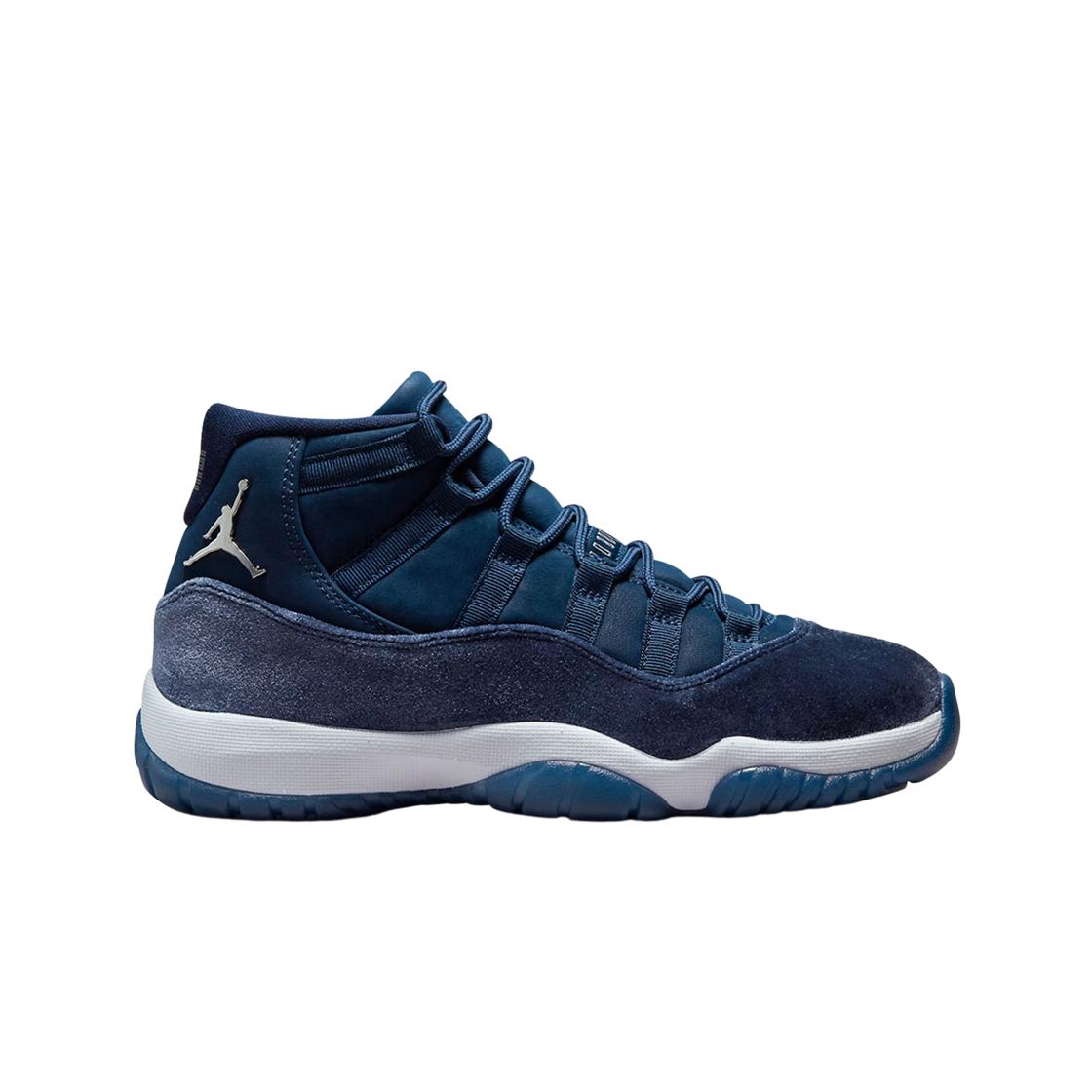 

Женские кроссовки Jordan 11 Retro Midnight Navy AR0715-441