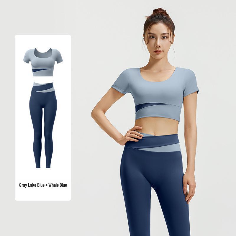 

Женский комплект для йоги Juyitang с коротким рукавом и цветовой блокировкой, весна/лето: Короткий топ и брюки с высокой талией и эффектом лифтинга бедер, идеально подходят для бега и фитнеса. XX-Large