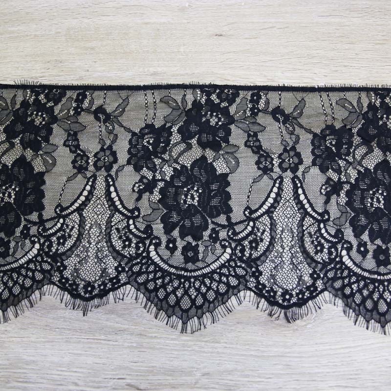 (3 Meters/lot) 27cm White Eyelash Lace Fabric Trim Decoration Love Wedding Dress Accessories