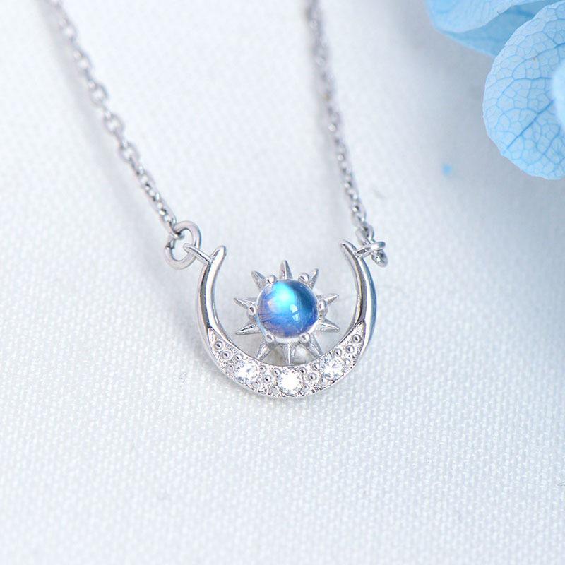 Collana con Ciondolo in Argento Sterling 925 Placcato Oro Pietra di Luna per Donne: Sole, Luna, Stelle. Semplice Collana Clavicola Stile Foresta.