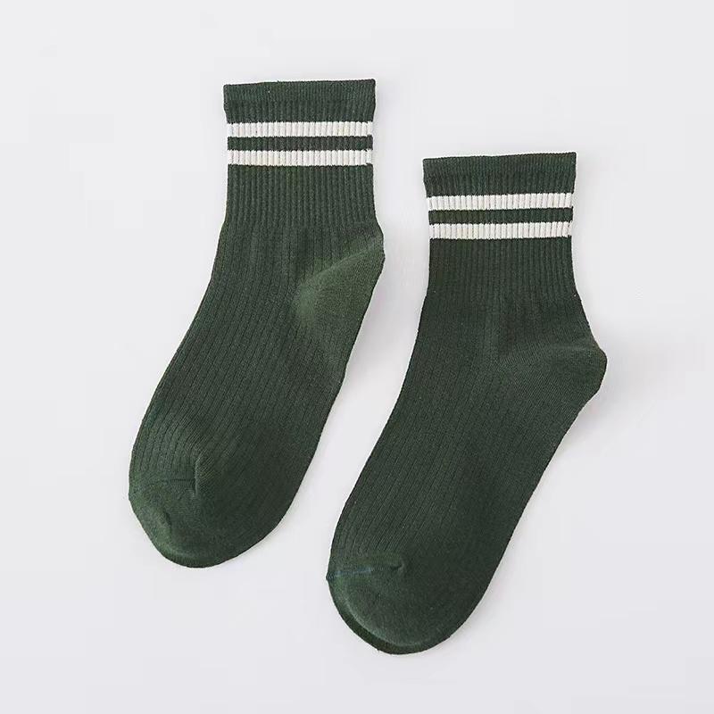 

Лот трикотажных полосатых хлопковых носков, хит цветных школьных трендовых японских корейских носков Харадзюку one size зелёный