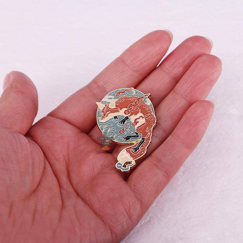 Retro Japanese Fire Fox Metal Brooch Badge