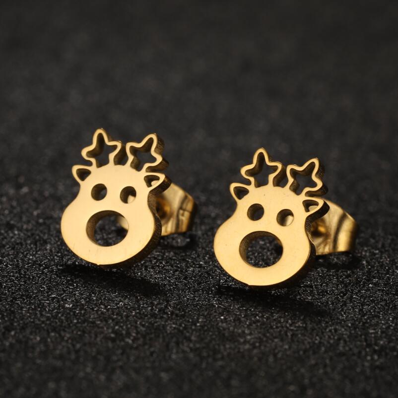 Korean Style Cute Moose Stud Earrings: Creative Cartoon Christmas Accessories