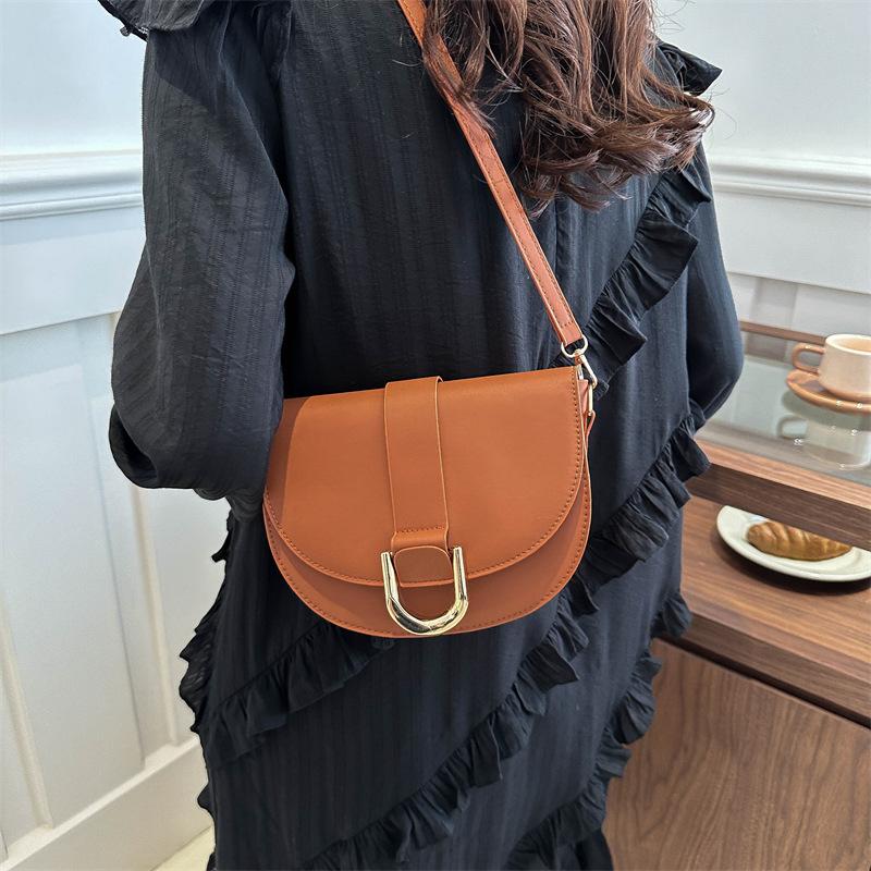 Solid Color Casual Spring New Style Trendy Fashionable Casual Fashionable Underarm Crossbody Saddle Bag
