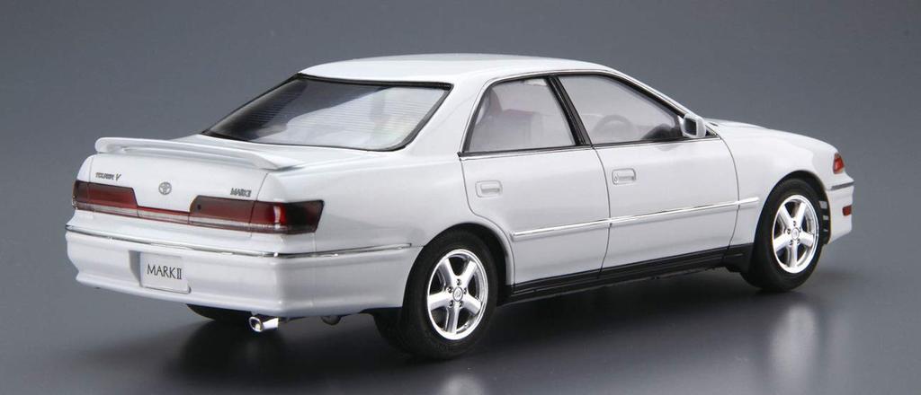 Das Modellauto Toyota JZX100 Mark II Tourer V Plastikmodell Nr.100 1/24 '00