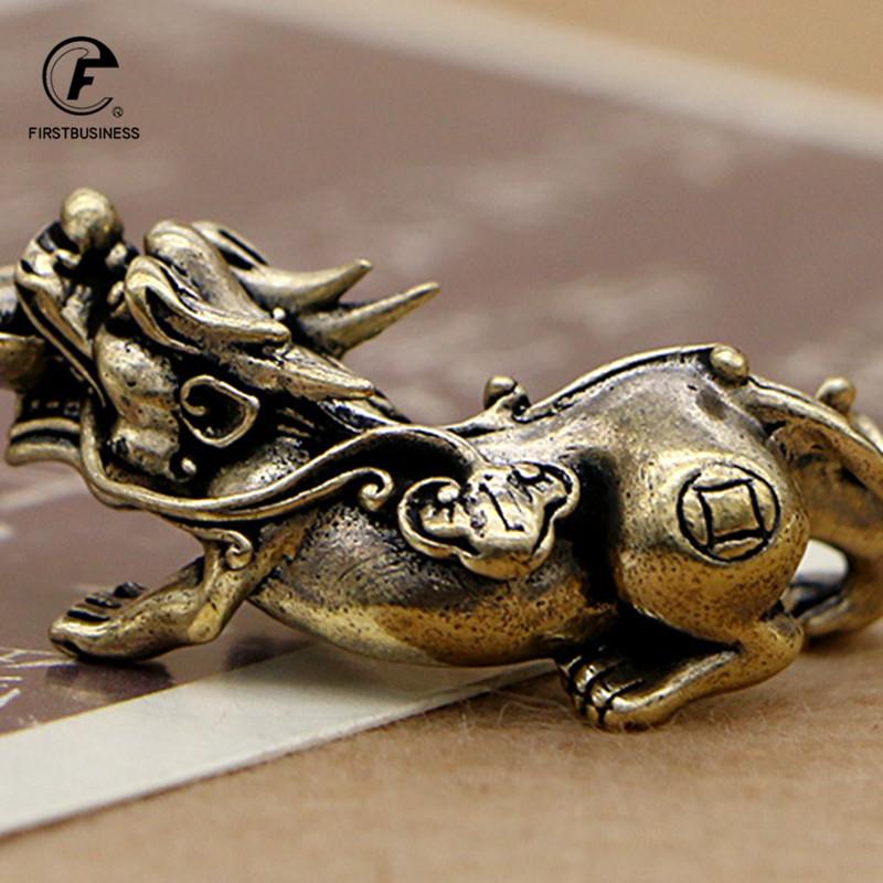 Retro mosazná čínská starověká bestie létající Pixiu domácí dekorace ozdoby měděné figurky zvířat socha Fengshui