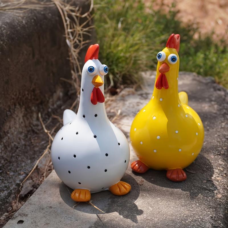 Cute Large-Eyed Polka Dot Rooster Resin Figurine Chicken Statue Indoor Outdoor Garden Decor Creative Ornament Festival Gifts