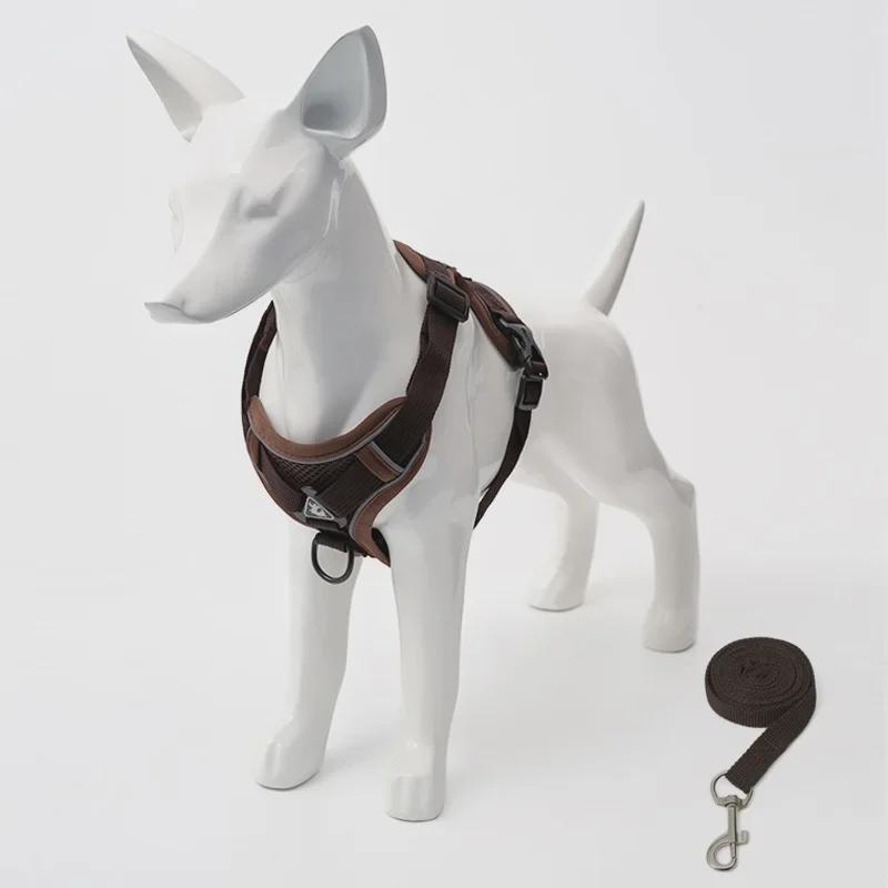 

Светоотражающая дышащая шлейка для кошек и собак Medium