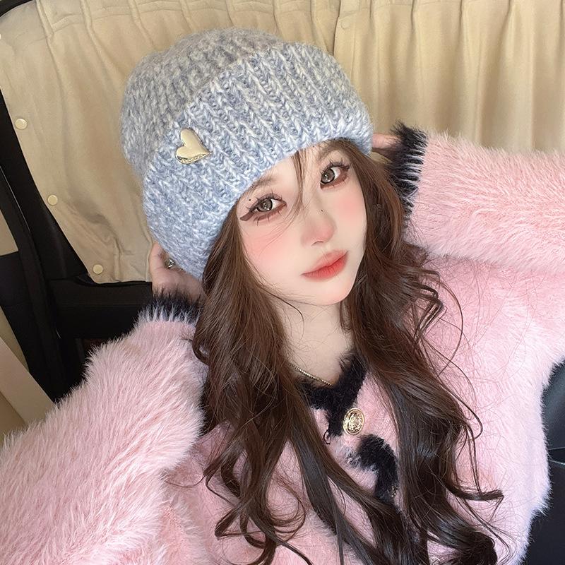 

Японская шапка-любовь для женщин на осень и зиму, защита ушей и теплая шерстяная шапка, подчеркивающая лицо, маленькая корейская версия, универсальная вязаная шапка, зимняя шапка M（56-58cm）