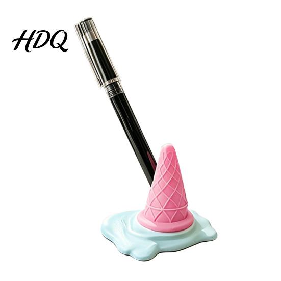 Novelty Gift for Students 3D Printed Melting Ice Cream Pen Holder Cone Desk Modern Ornament Stand Funny Desktop Organizer Decorative Figurine