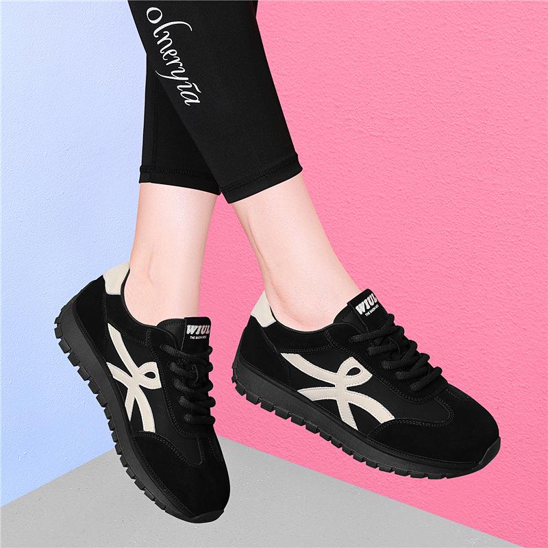 Golden Rabbit 2025 Autumn Women's Korean Fashion Dad Shoes - Comfortable, Thick Sole, Casual Forrest Gump Style.