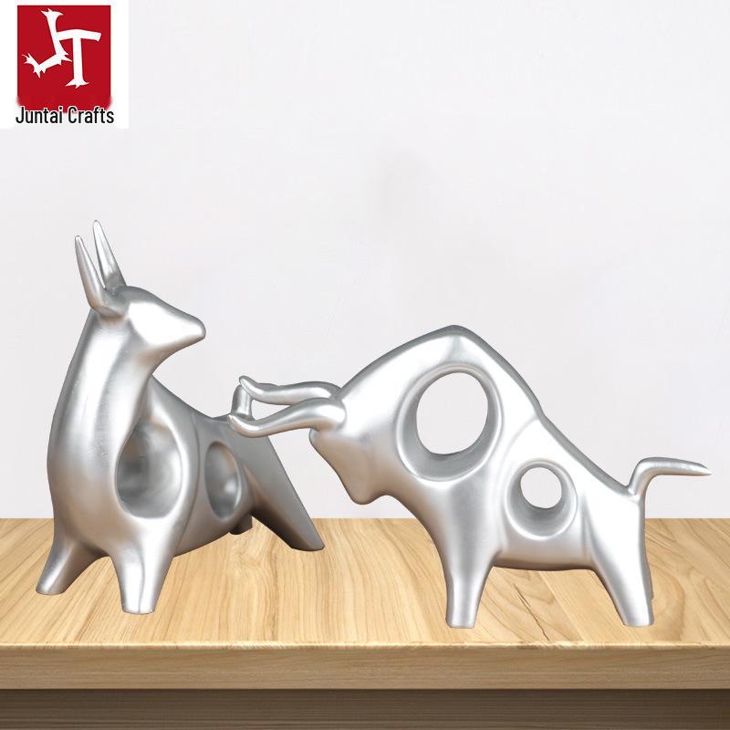 Light Luxury Abstract Cow Figurine: Wealth-Attracting Decor for Living Room, Wine Cabinet, or Office – Elegant Opening Gift