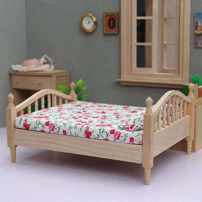 1 Piece Diy Decoration 1:12 Dollhouse Miniature Broken Flower Bed Toy Mini Furniture Bedroom Doll House Double Bed