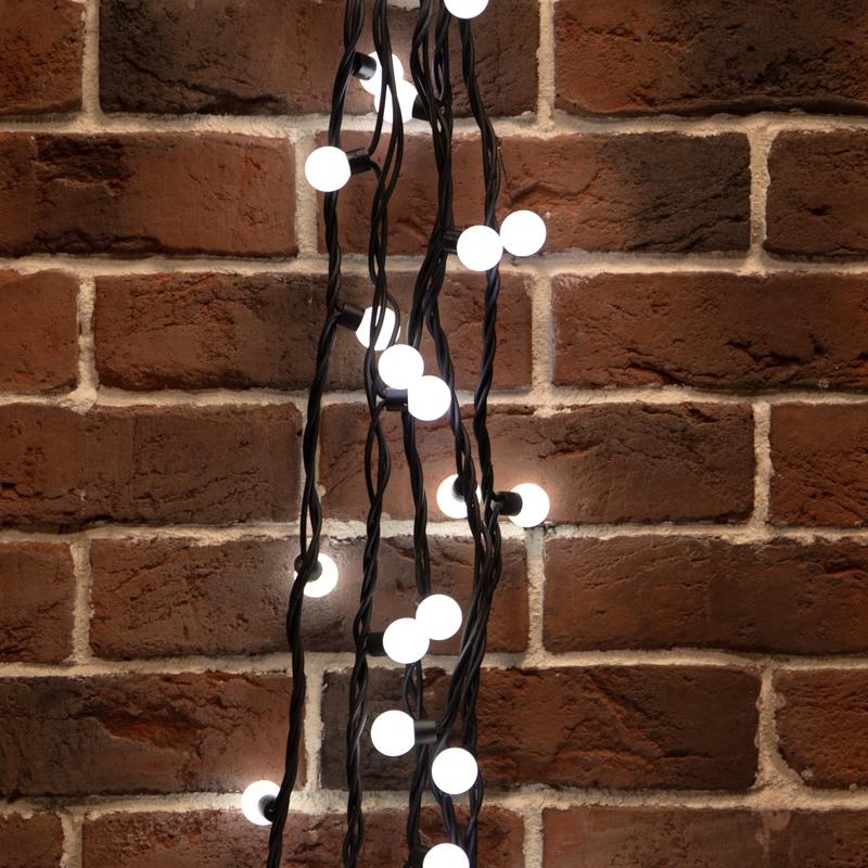 

Garland Neon-night multi-balls 23 Mm 10 M Black Rubber 80 Led Constant Glow Color White 303-595