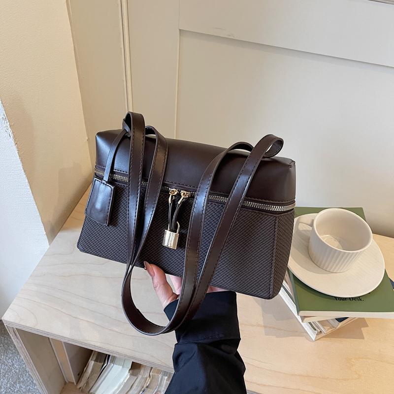 

New Women s Underarm Square Bag Single Shoulder Business Handbag Adjustable Strap Boston Women s Bag