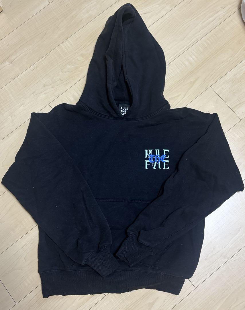 

[USED] Rule the Fate Hoodie Fleece-Lined Sweatshirt