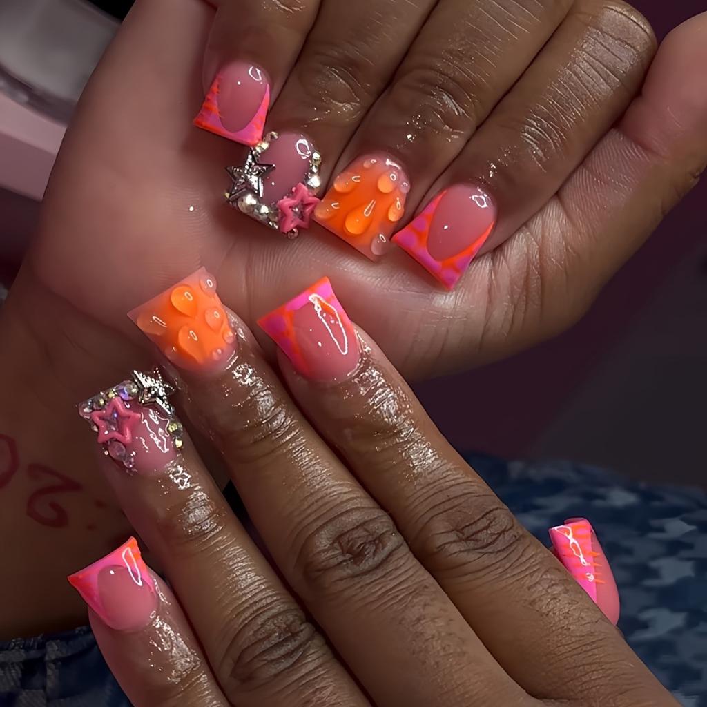 24Pcs Y2K Punk Short Duck Shaped Press On Nails Rose Pink Black French Tips With Diamond Star Flower Decor Fake Nails