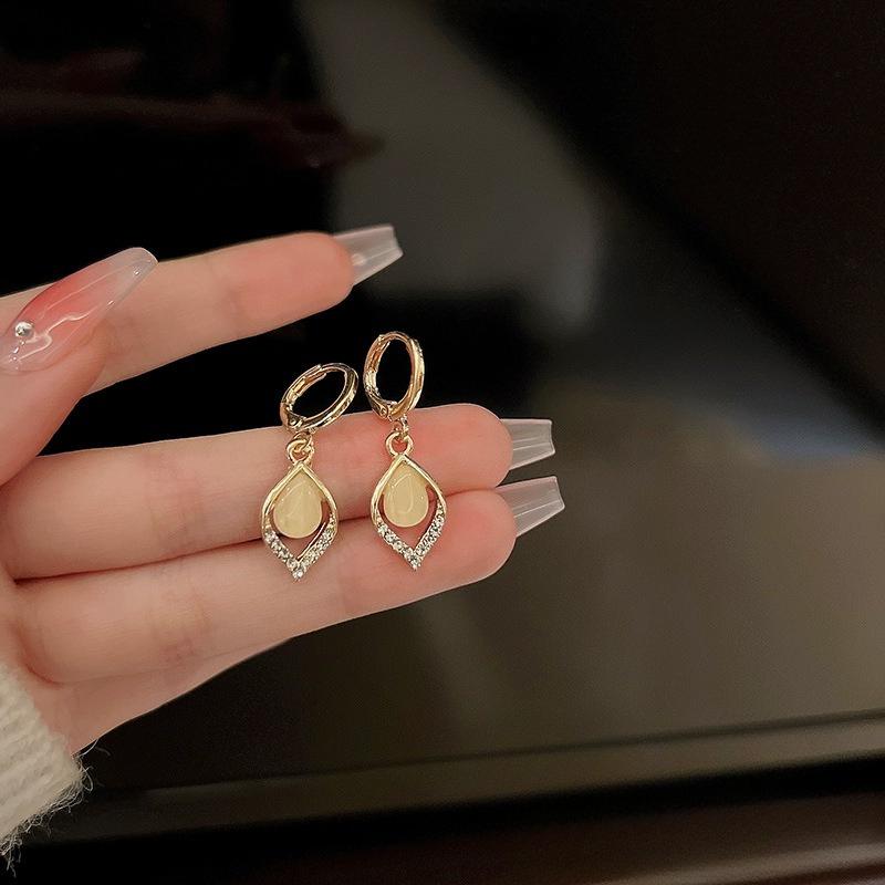 Retro Fashion Angel Tears Light Luxury Earrings, Tulip Petal Tassel Earrings, Women'S Party Jewelry