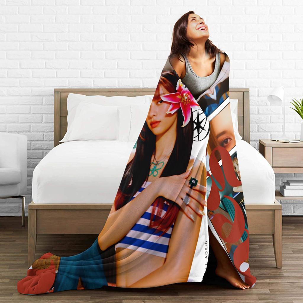 Katseye Kpop Music Blanket Quality Soft Warm Throw Blanket Winter Students Bedroom Funny Bedspread