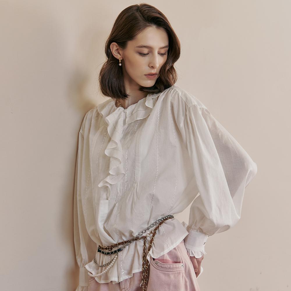Maja Stitch Embroidery Ruffle V-Neck Cotton Blouse Ivory/Free