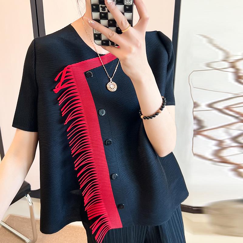 Miyake Plisse 2025 Sommer Quastenbluse - Lockere Passform, Figurformend, Bauchbedeckendes Design