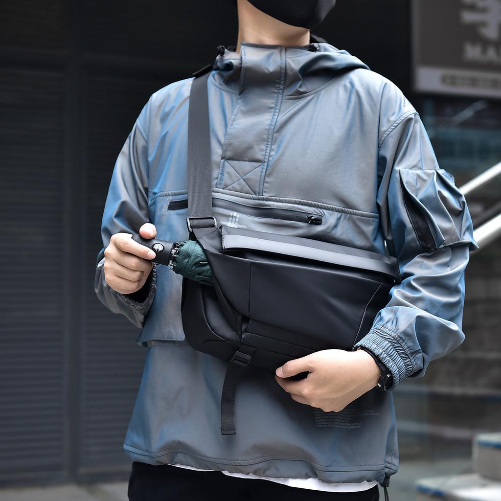 Trendige Umhängetaschen, Herren Radfahren Funktionale High-End Arbeitskleidung Taschen, Trendige Marken Messenger Bags, Brusttaschen, Pendeln Freizeittaschen