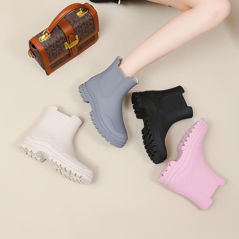 Women's Mid-Calf Waterproof Fashion Rain Boots - Korean & British Style, Non-Slip, Wear-Resistant Rubber Shoes for Daily Wear.