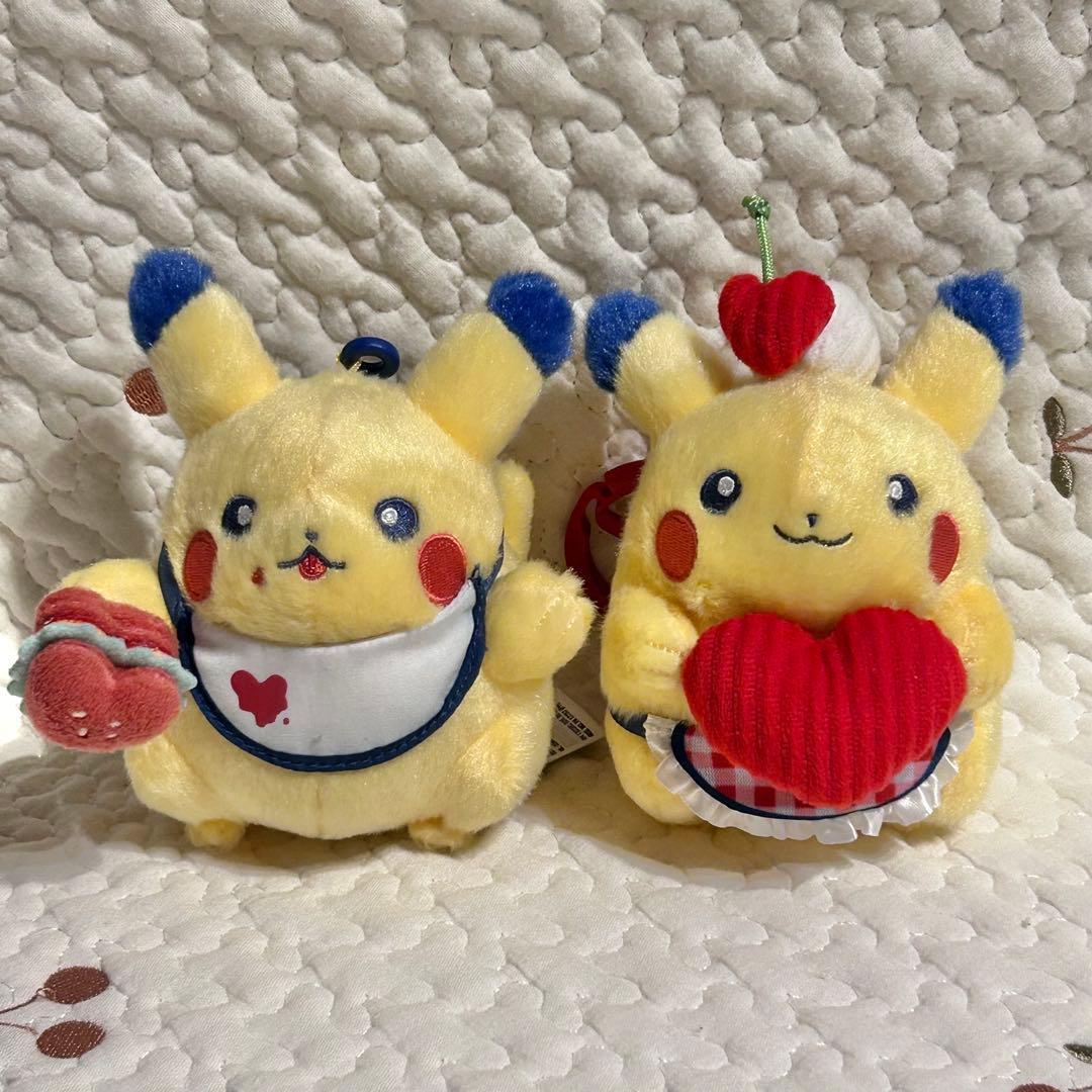Pokemon Center Mascot PIKACHU DINER Hamburger Heart