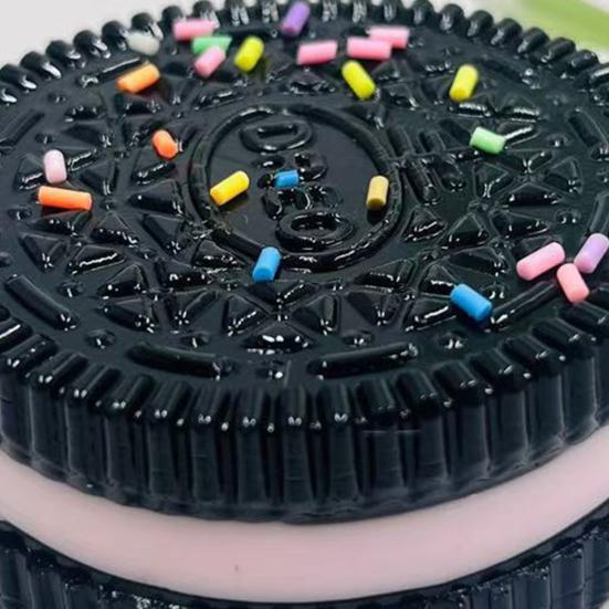 Biscuits Squeeze Toy Simulation Sandwich Biscuits Stress Relief Toy Ultra-Soft Fidget Toy for All Ages Stocking Stuffer Anxiety Management