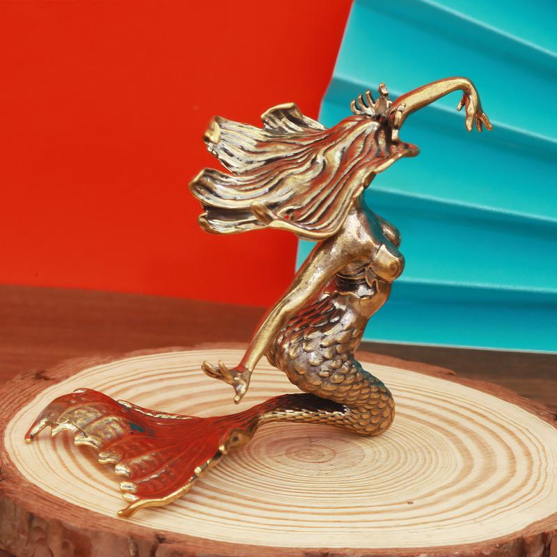 Brass Mermaid Figurine - Retro Miniature Statue for Desk & Shelf - Durable Metal Craft for Nautical Themed Decor