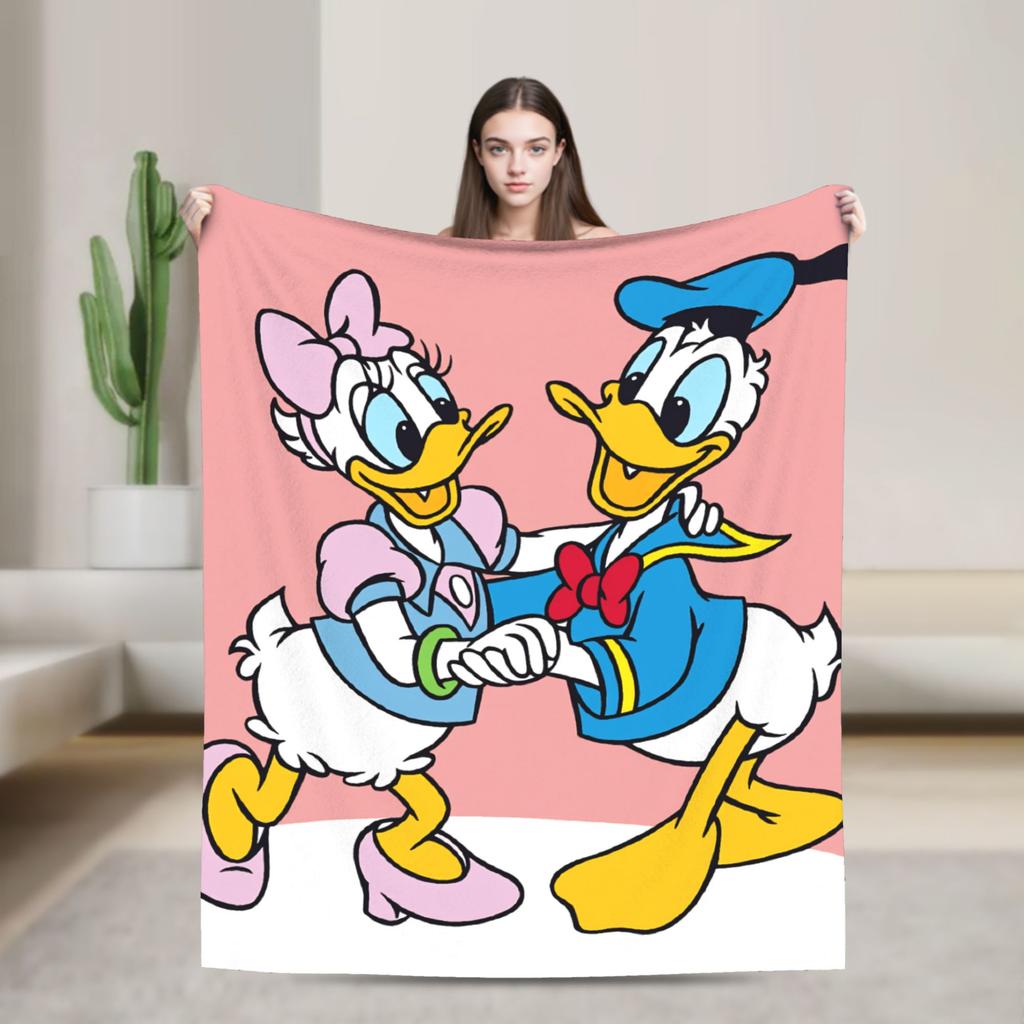 Daisy Duck and Donald Blanket Super Warm Print Plush Throw Blanket For Kids Couch Chair Flannel Bedspread Bed Cover