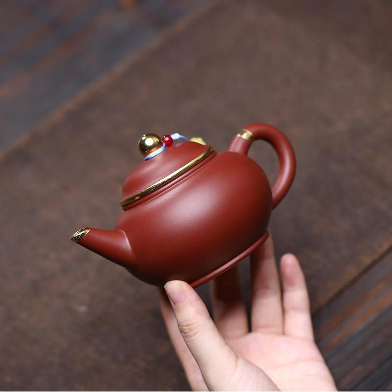 

200ml Luxury Yixing Purple Clay Teapots Handmade Gold Drawing Pot Raw Ore Dahongpao Mud Tea Maker Kettle Zisha Teaset Collection