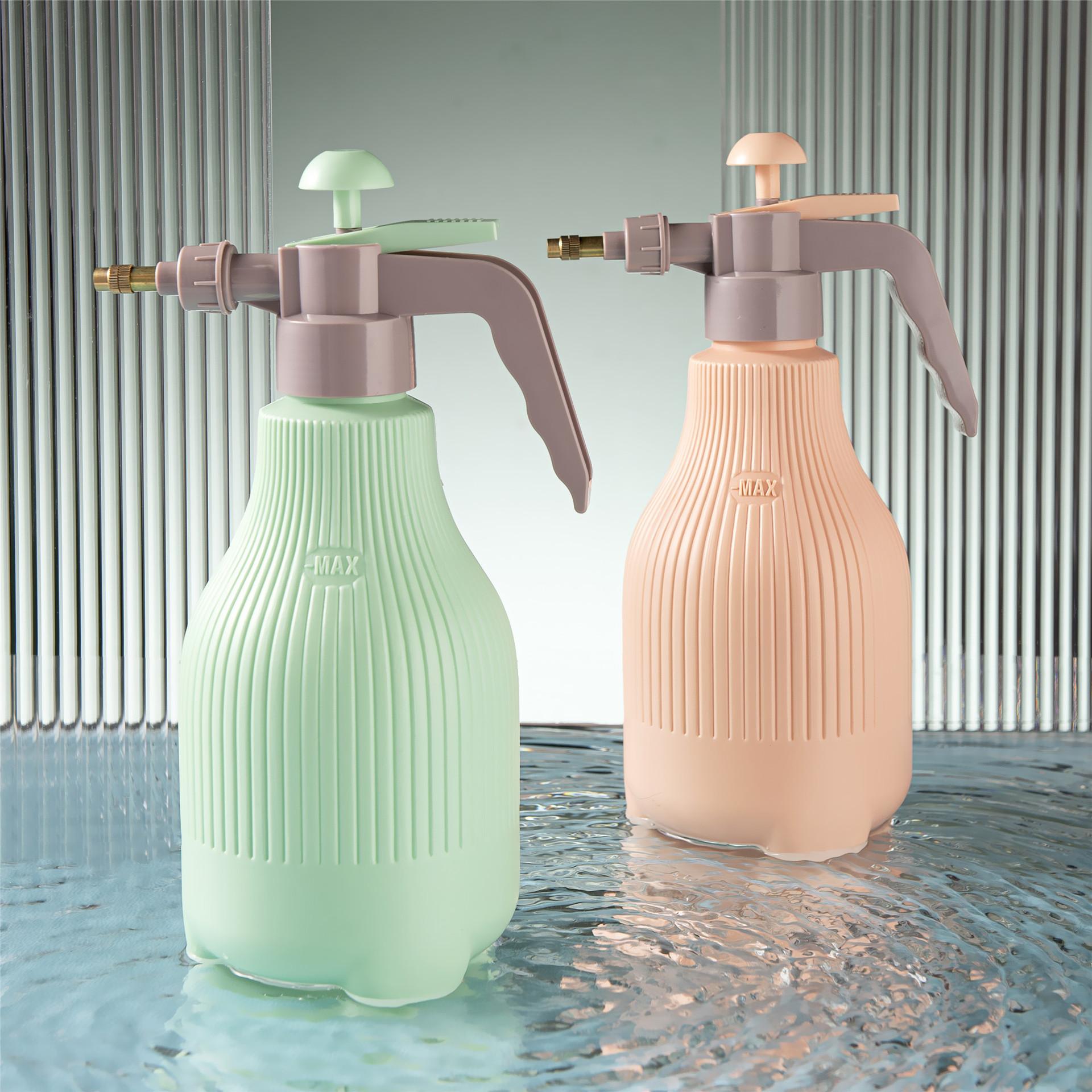 

Pressure watering can, watering kettle, air pressure watering, flower watering Ice green (new color)