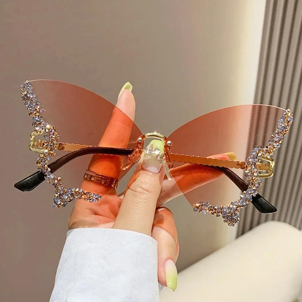 Luxury Diamond Butterfly Sunglasses Women Vintage Rimless Oversized Sun Glasses Ladies Eyewear Fashion Accessories