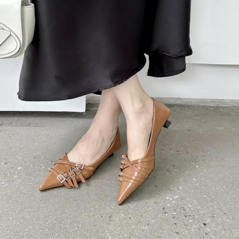 

Модные новые дизайнерские туфли-лодочки на каблуках женские туфли на среднем каблуке женские туфли с острым носком женские туфли на каблуке 2024 38 коричневый