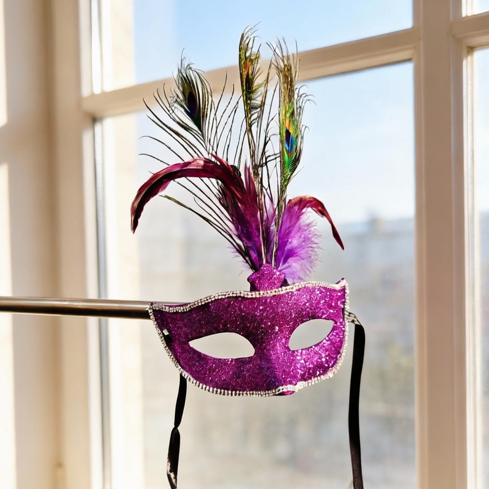 

Half Face Feather Princess Mask Cosplay Queen Eyes Masks Carnival Masquerade Halloween Dress Up Party Costume Props High Quality