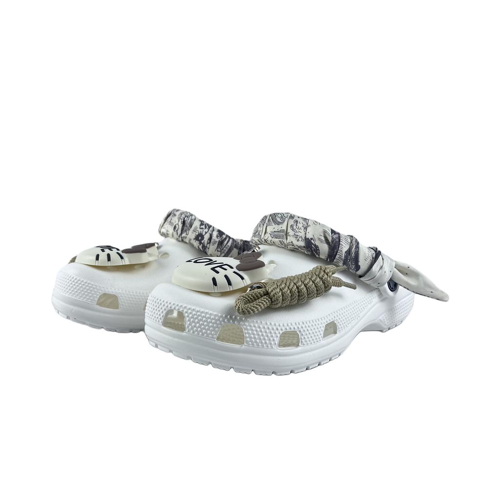 Crocs Classic clog EVA Elegant Fashion and Versatile Comfortable and Casual Hole Shoes Unisex White