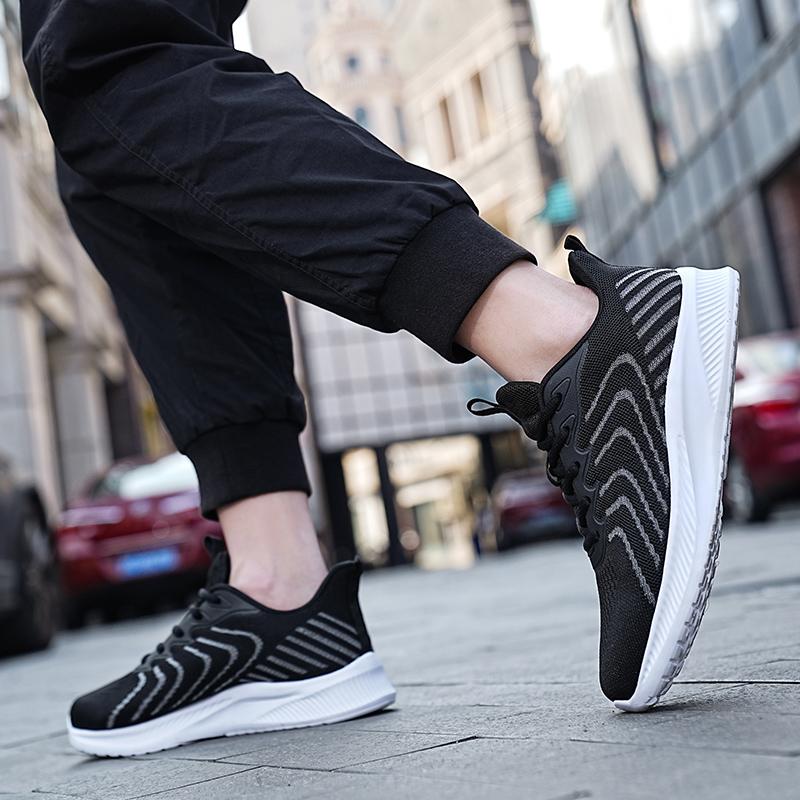 Mesh men's shoes Breathable flying woven lightweight student youth soft sole non-slip trend sports casual running shoes