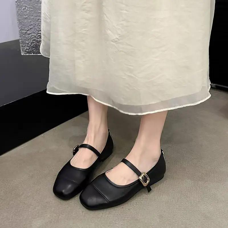 Fashion Buckle Single Women s Solid Color Model Square Toe Beautiful Casual and Comfortable Loafers Zapatos 2026 35 чёрный 1730₽