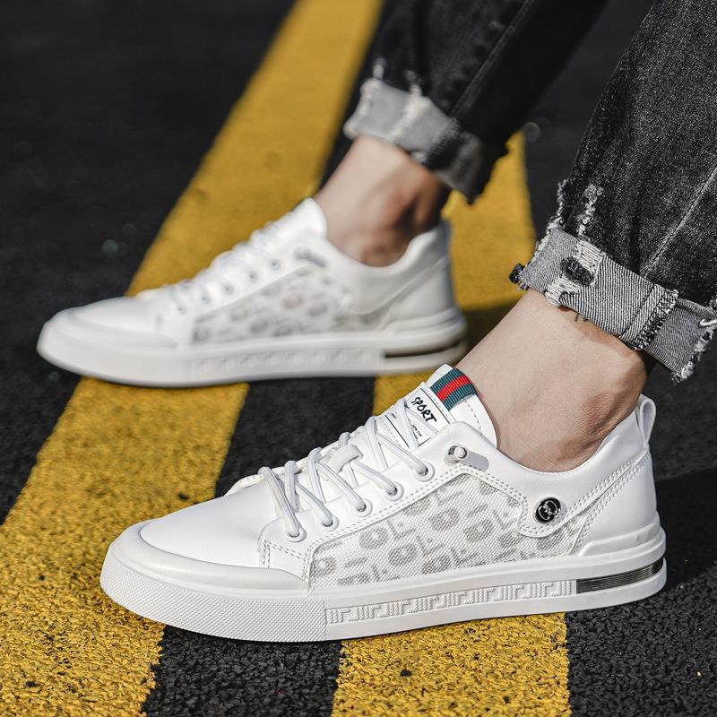 New Men's Shoes Low-top Casual Shoes Men's Board Shoes Fashion Little White Shoes Men's Trend Versatile Feet Breathable Shoes